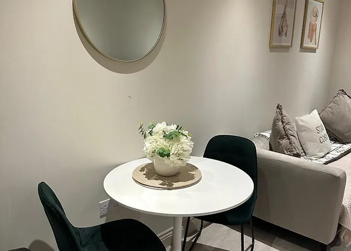 Stylish In The Heart Of Centre *